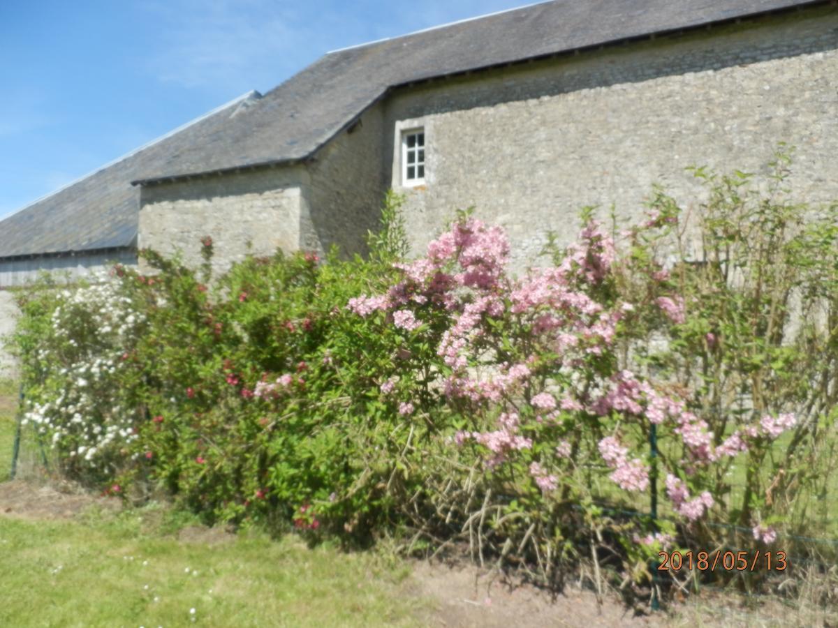 Villa La Ferme De La Gronde Magny-en-Bessin Exterior foto